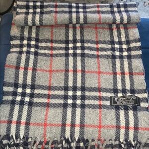 Burberry's Plaid Wool Scarf, EUC
Vintage